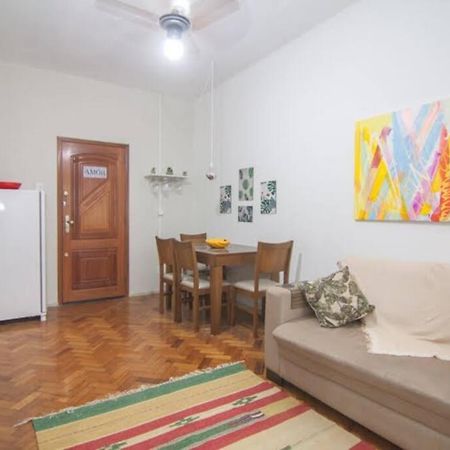 Apartamento Charmoso Na Praia De Copacabana Rio de Janeiro Exterior photo