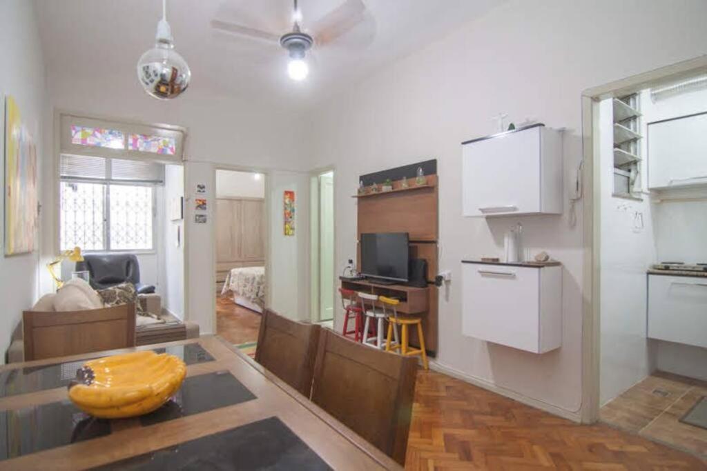 Apartamento Charmoso Na Praia De Copacabana Rio de Janeiro Exterior photo